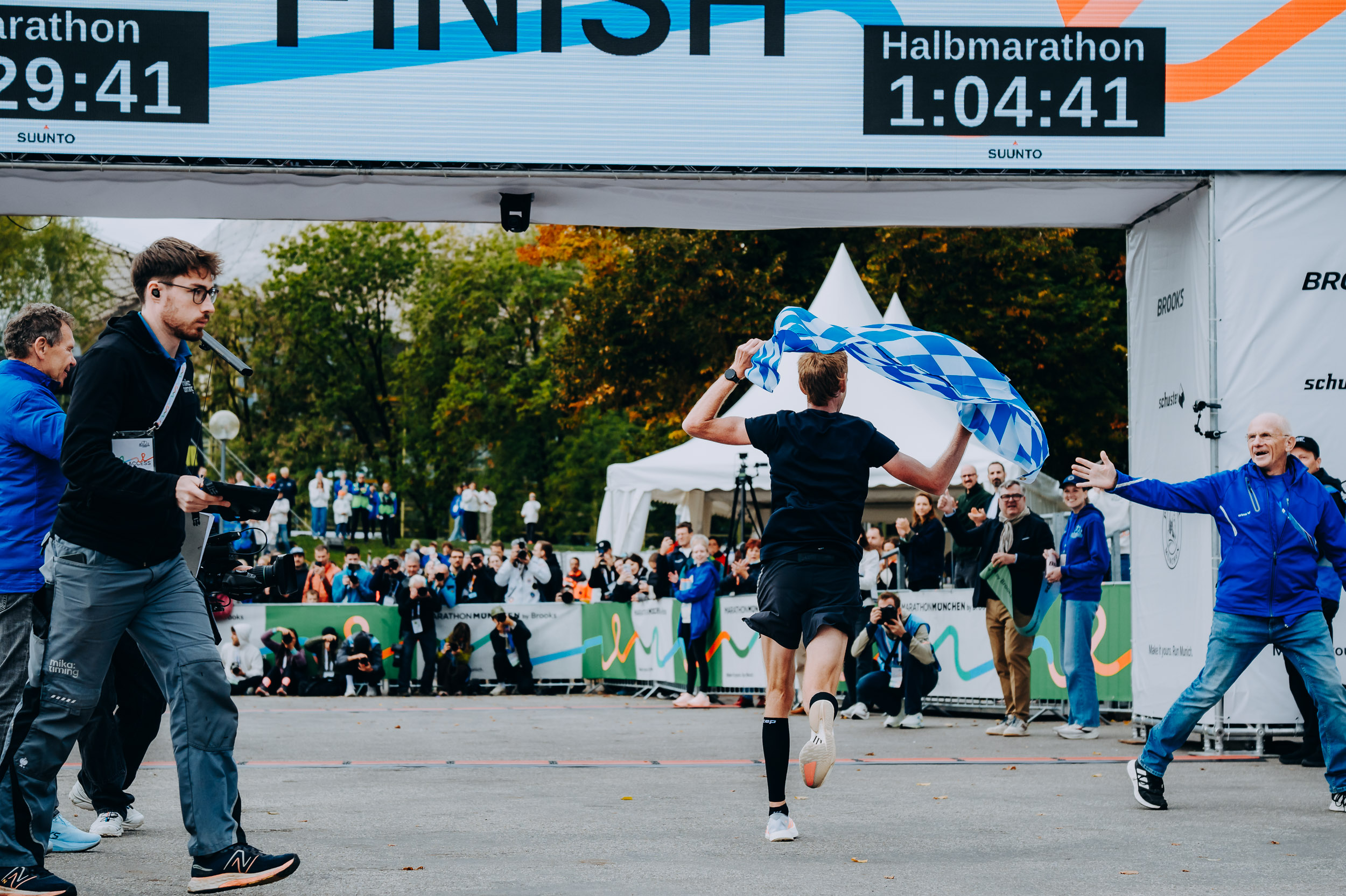 20261011 MarathonMuenchenbyBrooks Fotocredits Michael Pointvogel 8302 (1)