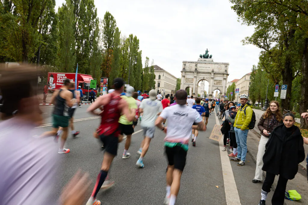 MARATHON M&Uuml;NCHEN by Brooks 2026