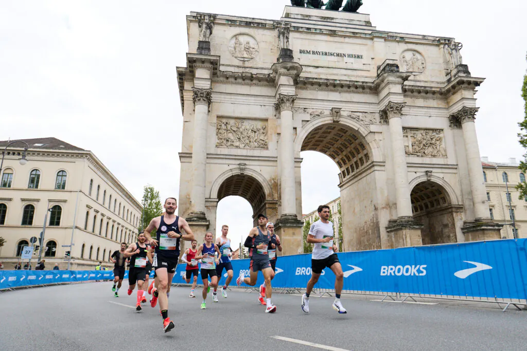 MARATHON M&Uuml;NCHEN by Brooks 2026