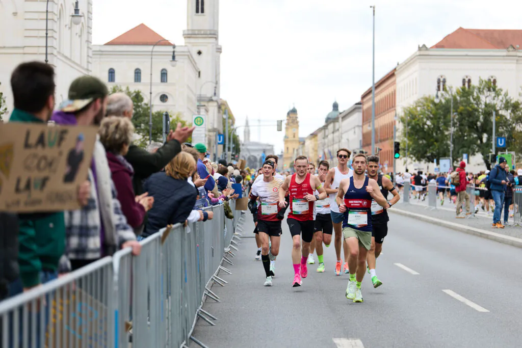 MARATHON M&Uuml;NCHEN by Brooks 2026