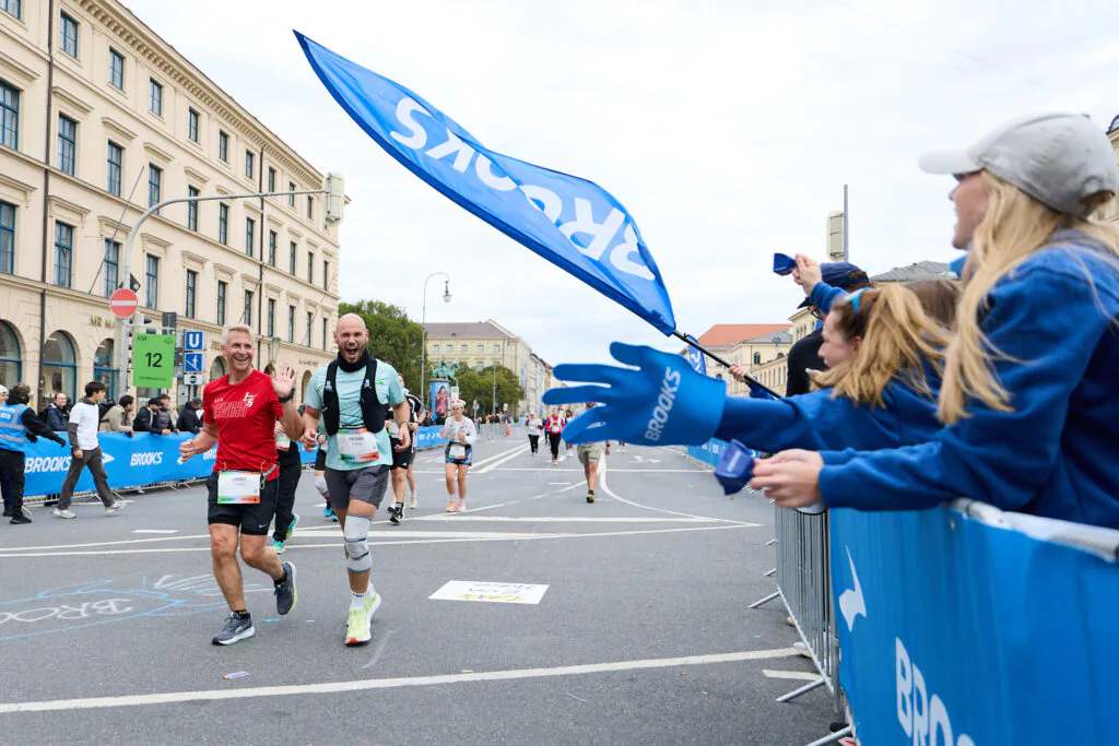 MARATHON M&Uuml;NCHEN by Brooks 2026